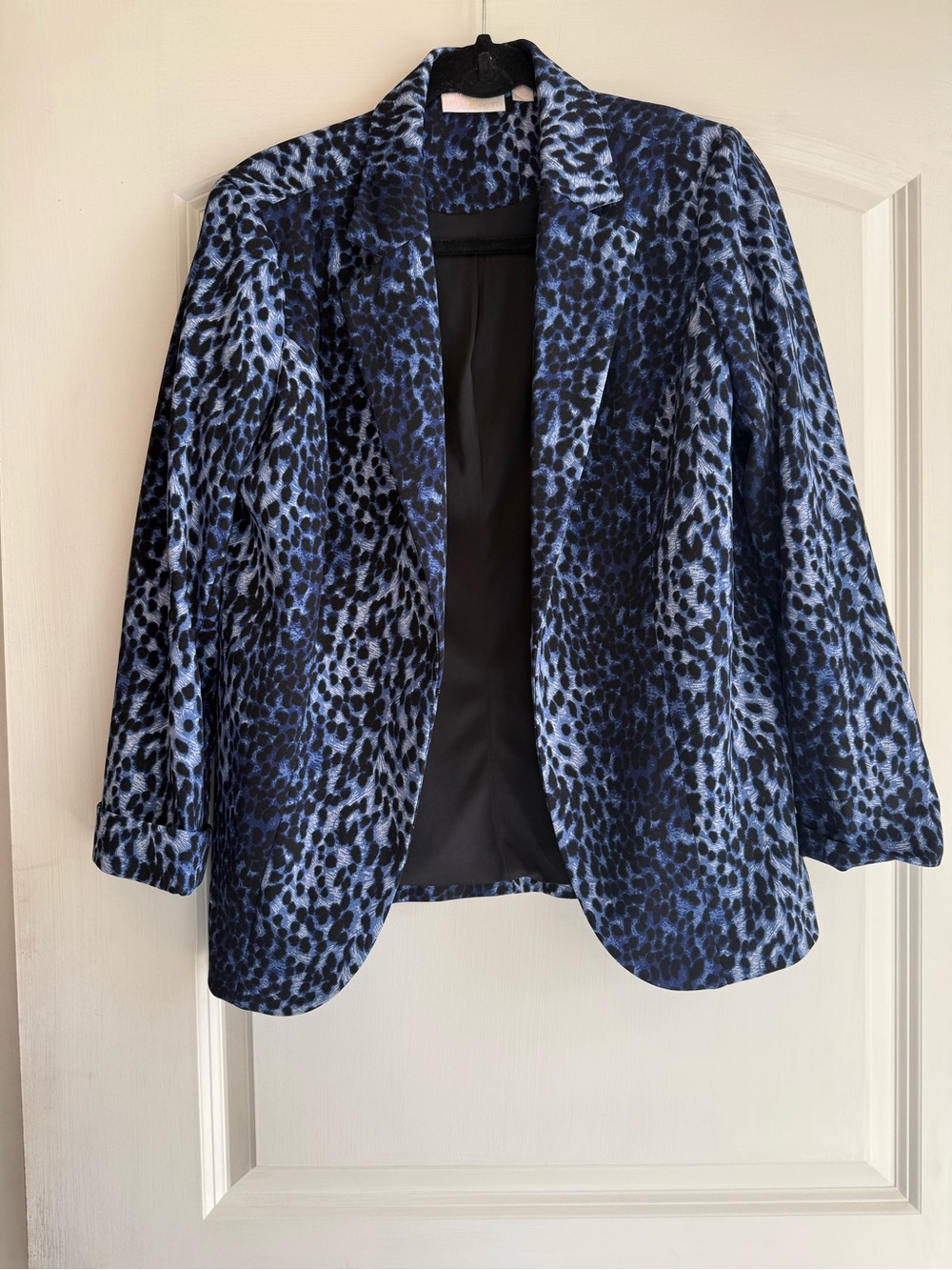 Belle by Kim Gravel Blue & Black Animal Print Blazer
